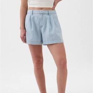 Gap 365 high rise shorts light indigo size medium tall new with tags
